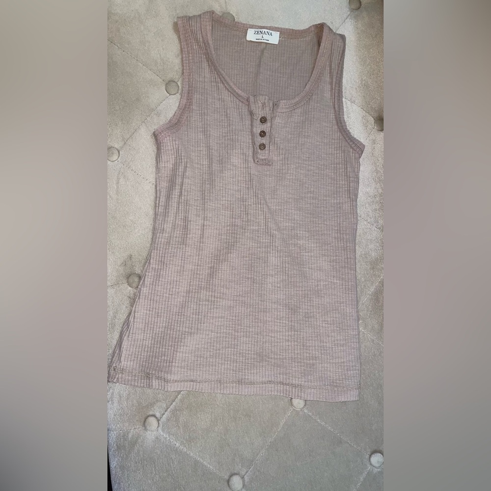 Neutral tank top